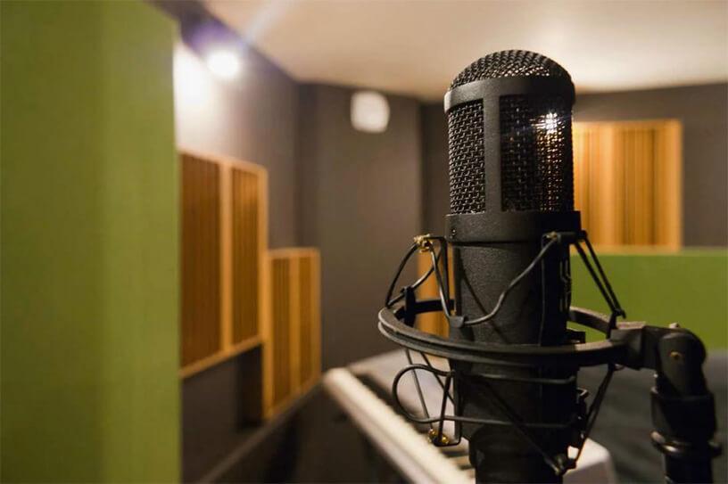 Choosing Microphones for Your Home Studio