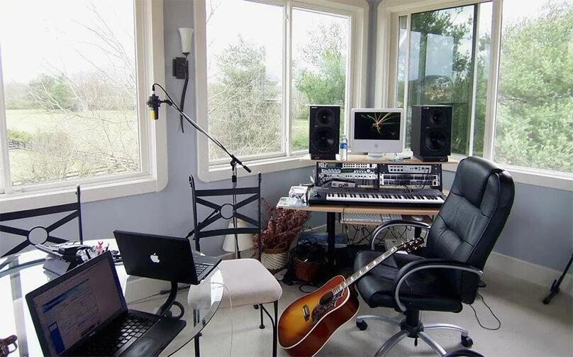 Choosing the Right Space for Home Recording Studio